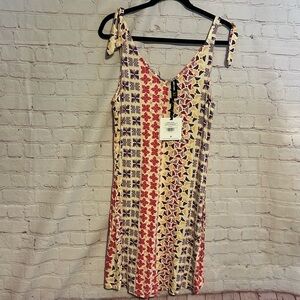NWT Agnes & Dora Namaka Dress Size medium 8-10